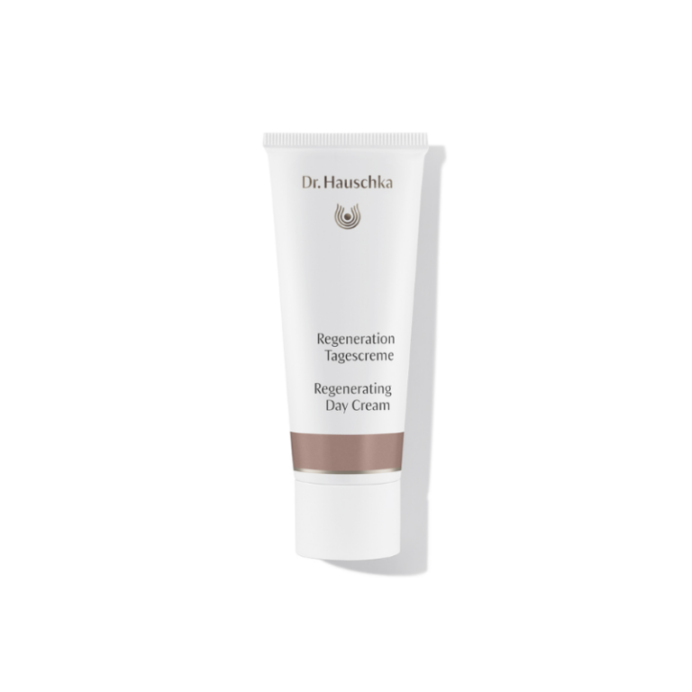 Hauschka-Regenerating-Day-Cream-refines-and-tones-mature-skin-40-ml